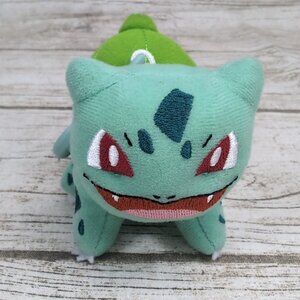 Tomy Pokémon Bulbasaur plush toy key chain or backpack clip